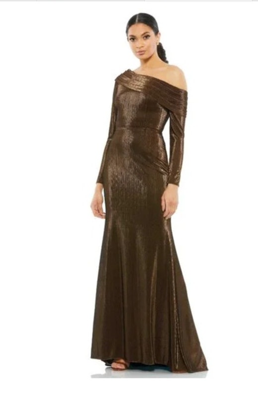 Mac Duggal Dress Size 2 Evening Gown New Golden Chocolate Metallic Off Shoulder
